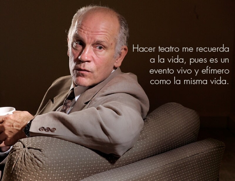 John se presentará del 12 al 14 de abril en el Teatro de La Ciudad con la obra `Comedia Infernal´.