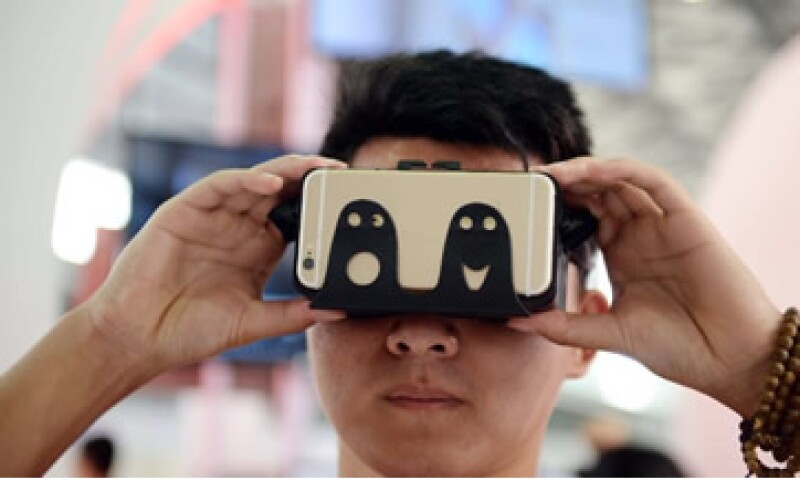 Las startups presentaron sus innovaciones en el Unveiled del CES. (Foto: CNNMoney)