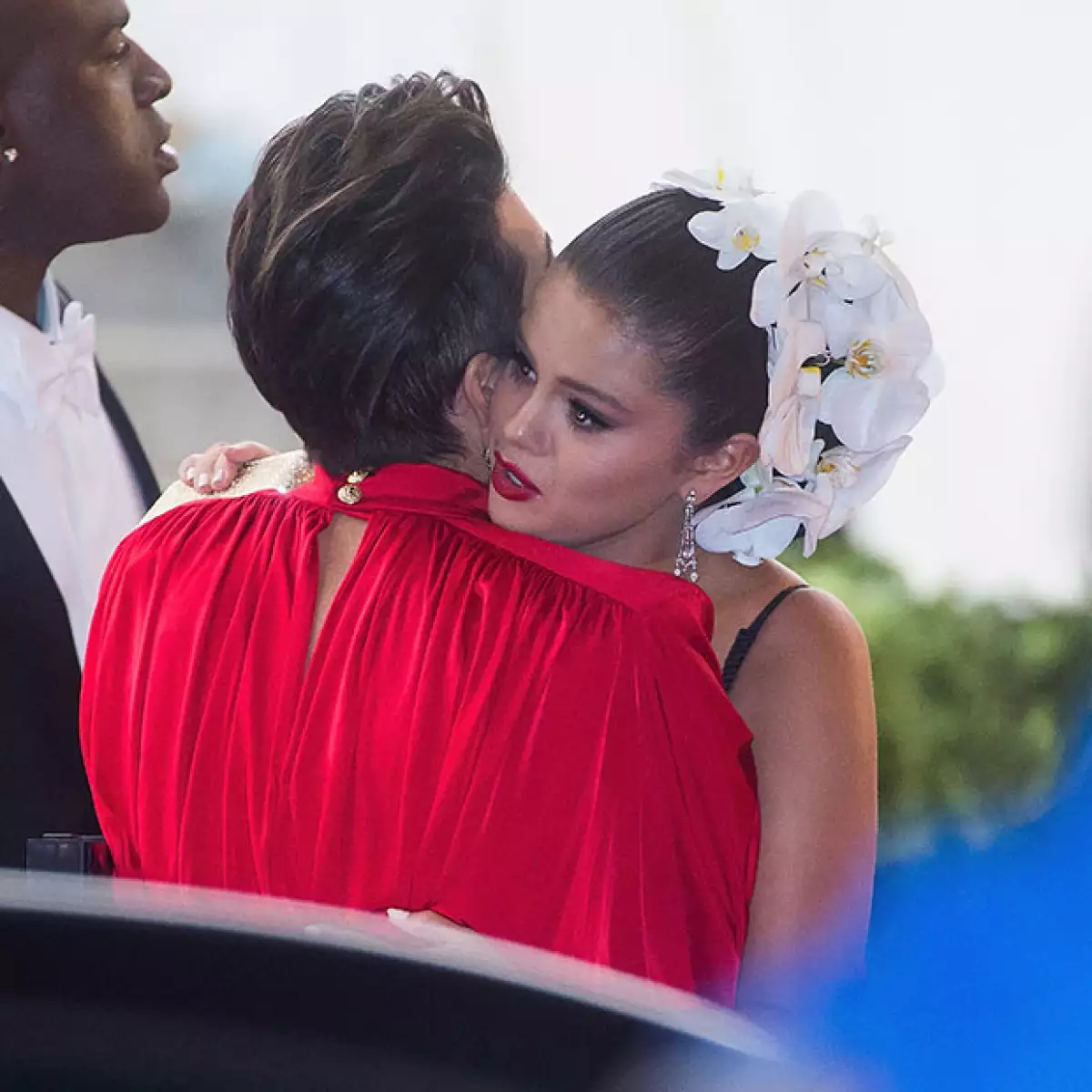 La mamá de las Kardashian parecía consolar en un momento a Selena.
