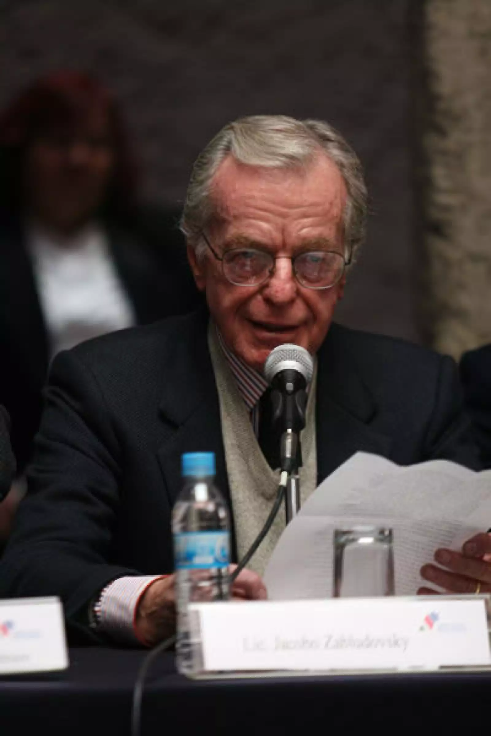 Homenaje a Jacobo Zabludovsky y Leon Davidoff.