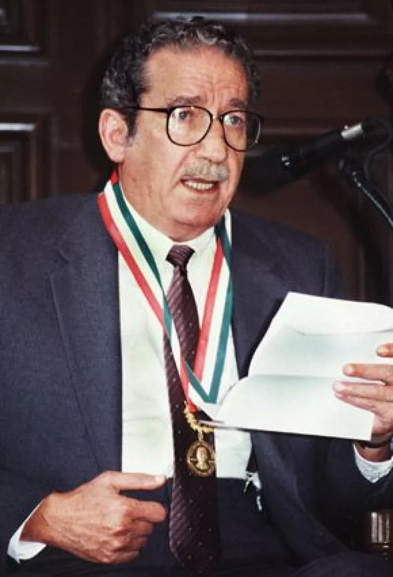 A diez años de la muerte del escritor chiapaneco, poesía, música y danza se unirán para hablar del autor de "Horal".