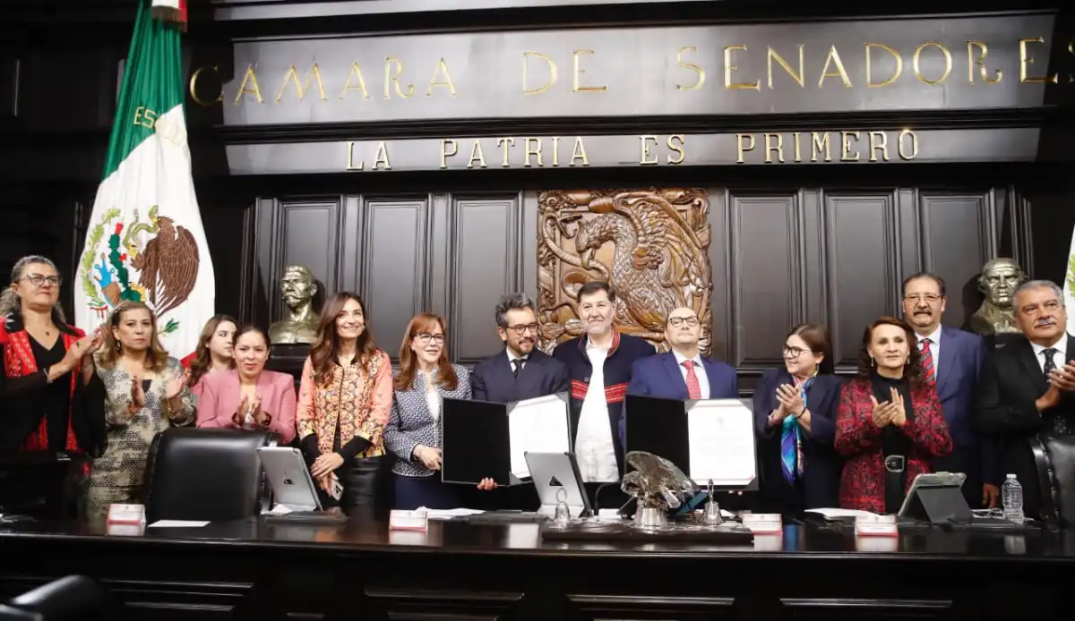 Comision-Permanente-ratifica-a-Gernaro Lozano-como-Embajador-en-Italia