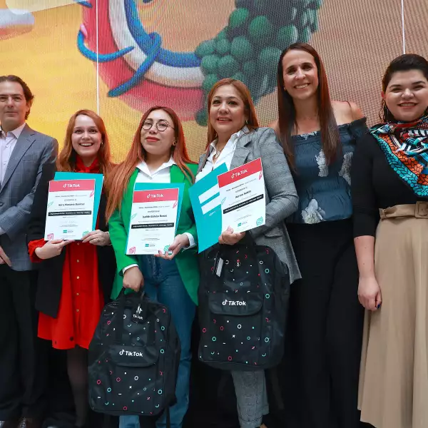 Edgar Rodríguez, Sara Benítez,  Judith Galván, Aurora Sotelo,