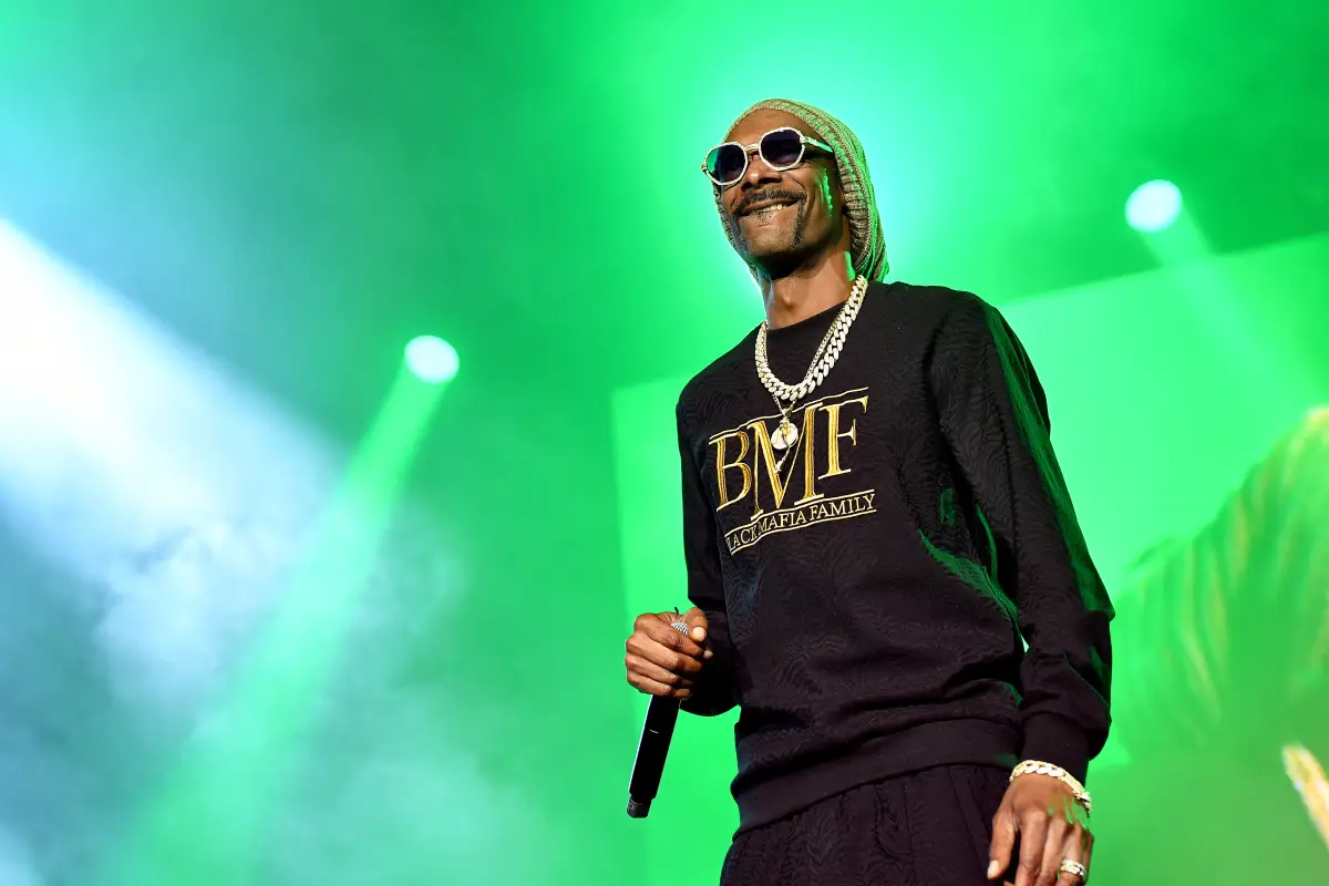 demandan-snoop-dogg-agresión
