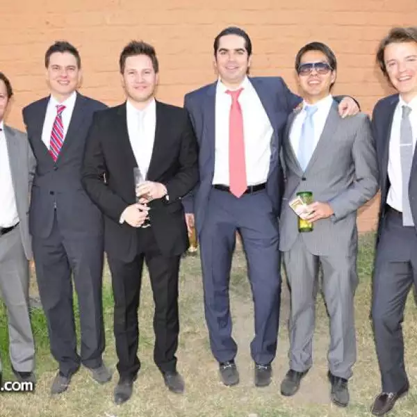 Hugo Romo,Pablo Cortez,Carlos Álvarez,Eduardo Hecht,Rogelio Moreno,Héctor Prats