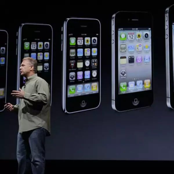 Apple presentó este miércoles su nueva versión del iPhone, donde además desplegaron una serie de innovaciones tecnológicas y de diseño en sus productos.