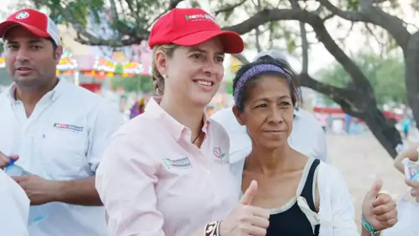 Marcela Ronquillo. La esposa de Baltazar Hinojosa encabeza el movimiento Magnolias Tamaulipecas, que promueve las propuestas del priista.
