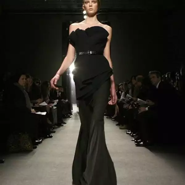 7. DONNA KARAN. Ser chic sin gran esfuerzo es el logro de la diseñadora.