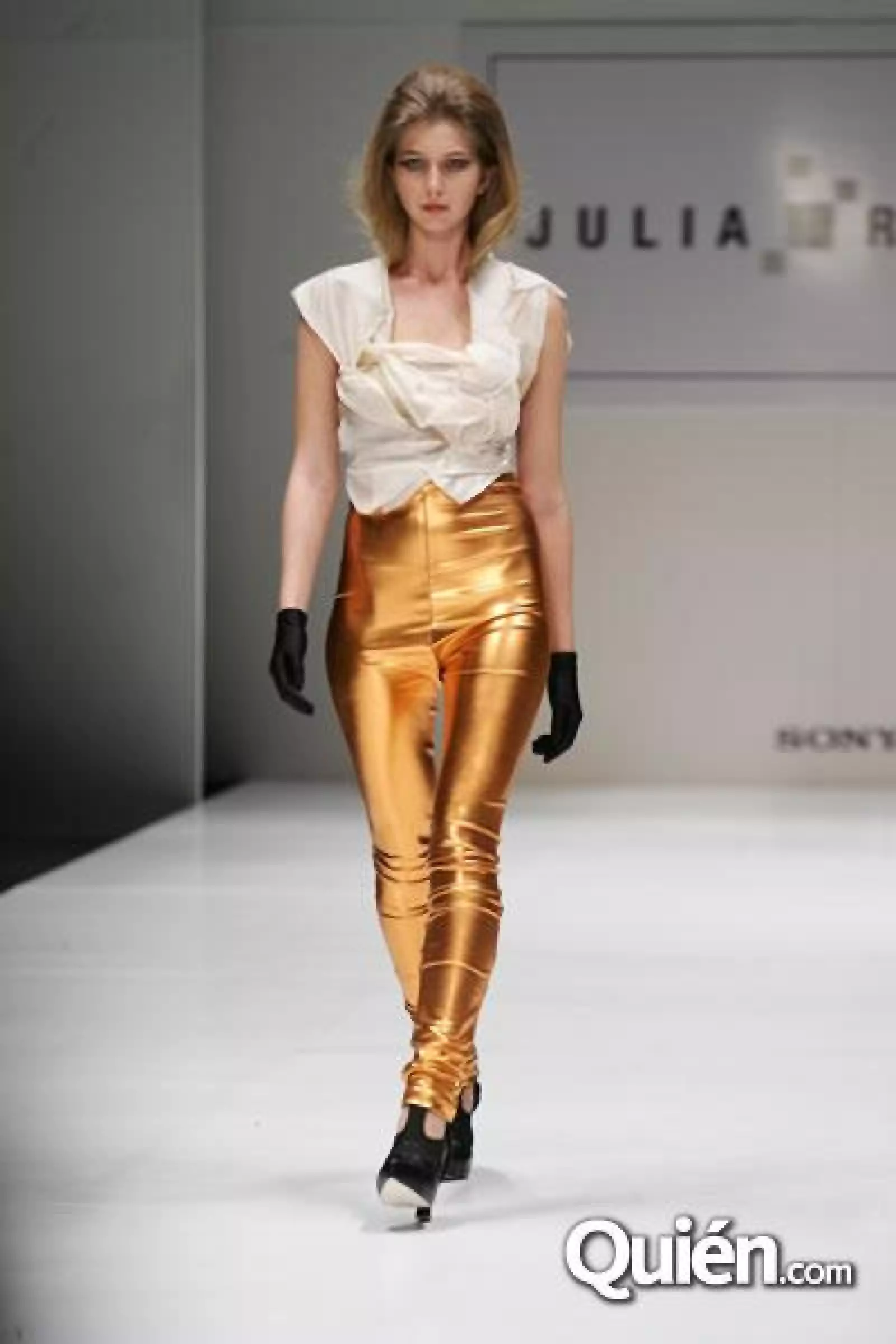 DFashion Pasarela Julia y Renata