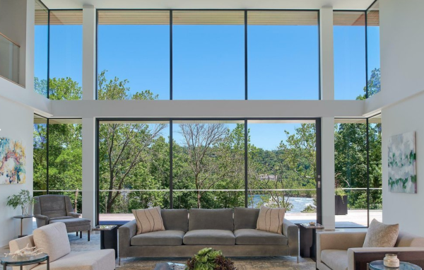 Sotheby's-Virginia-sala.png