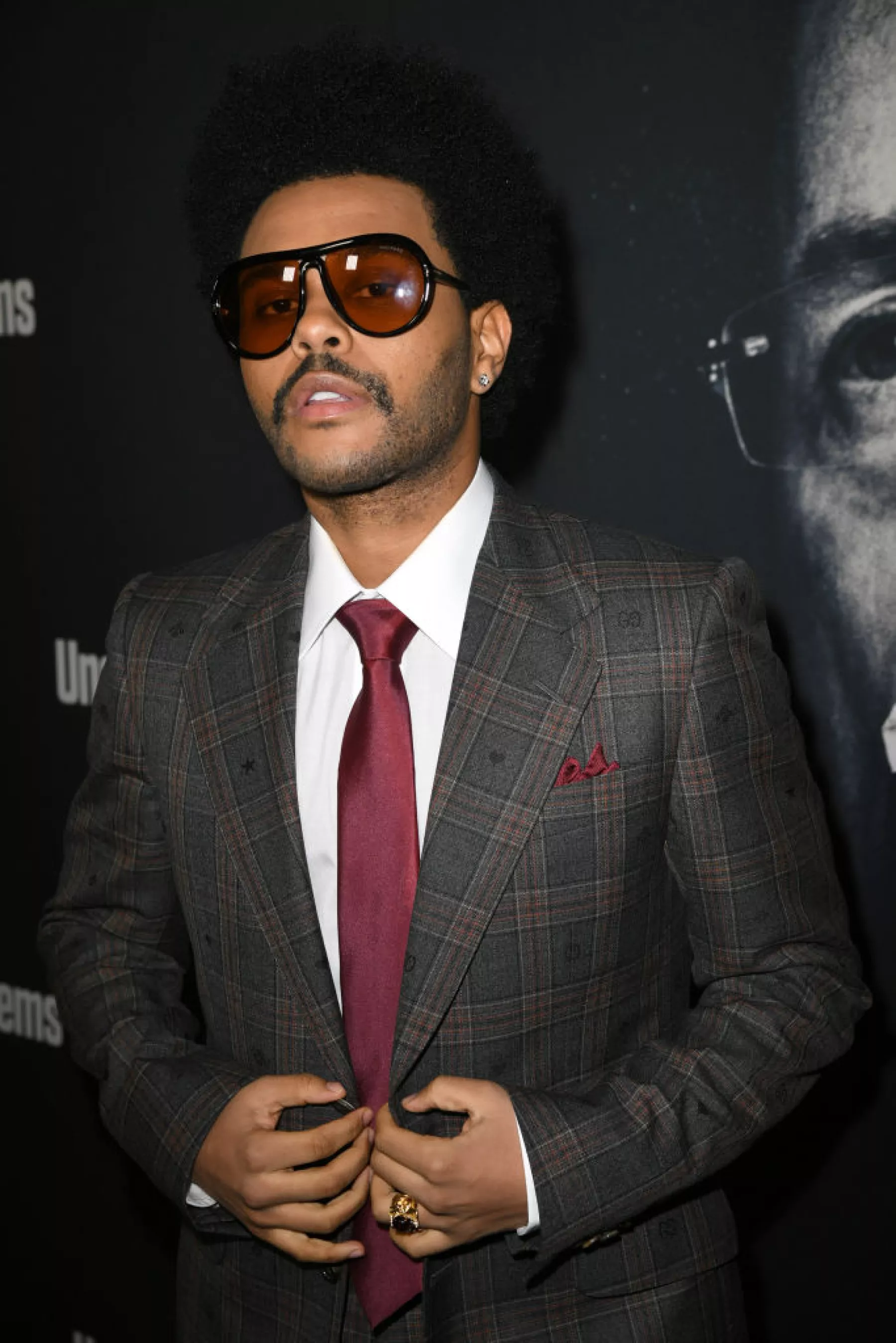 Premiere Of A24's "Uncut Gems" - Red Carpet
