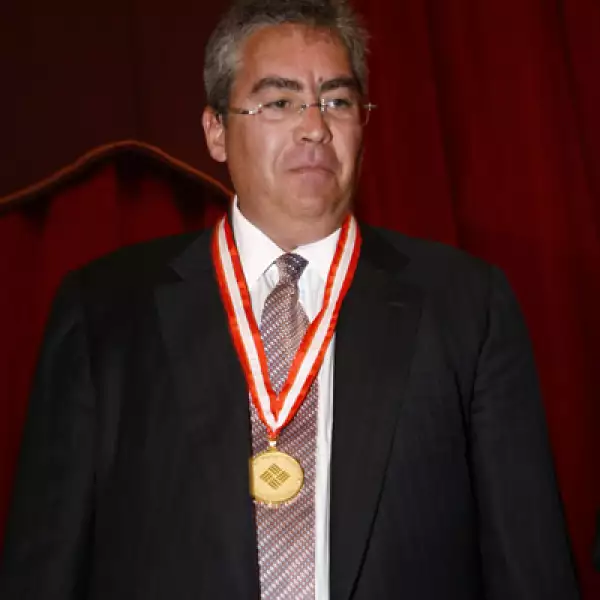 Medalla Anáhuac  a José Antonio Alonso
