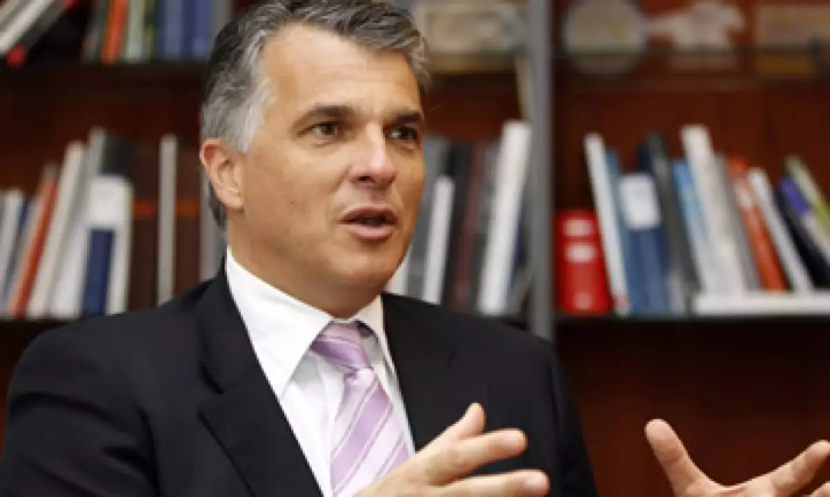 La nacionalidad de Sergio Ermotti podría darle una ventaja sobre otros competidores y ayudarle a lidiar con políticos y reguladores. (Foto: Reuters)