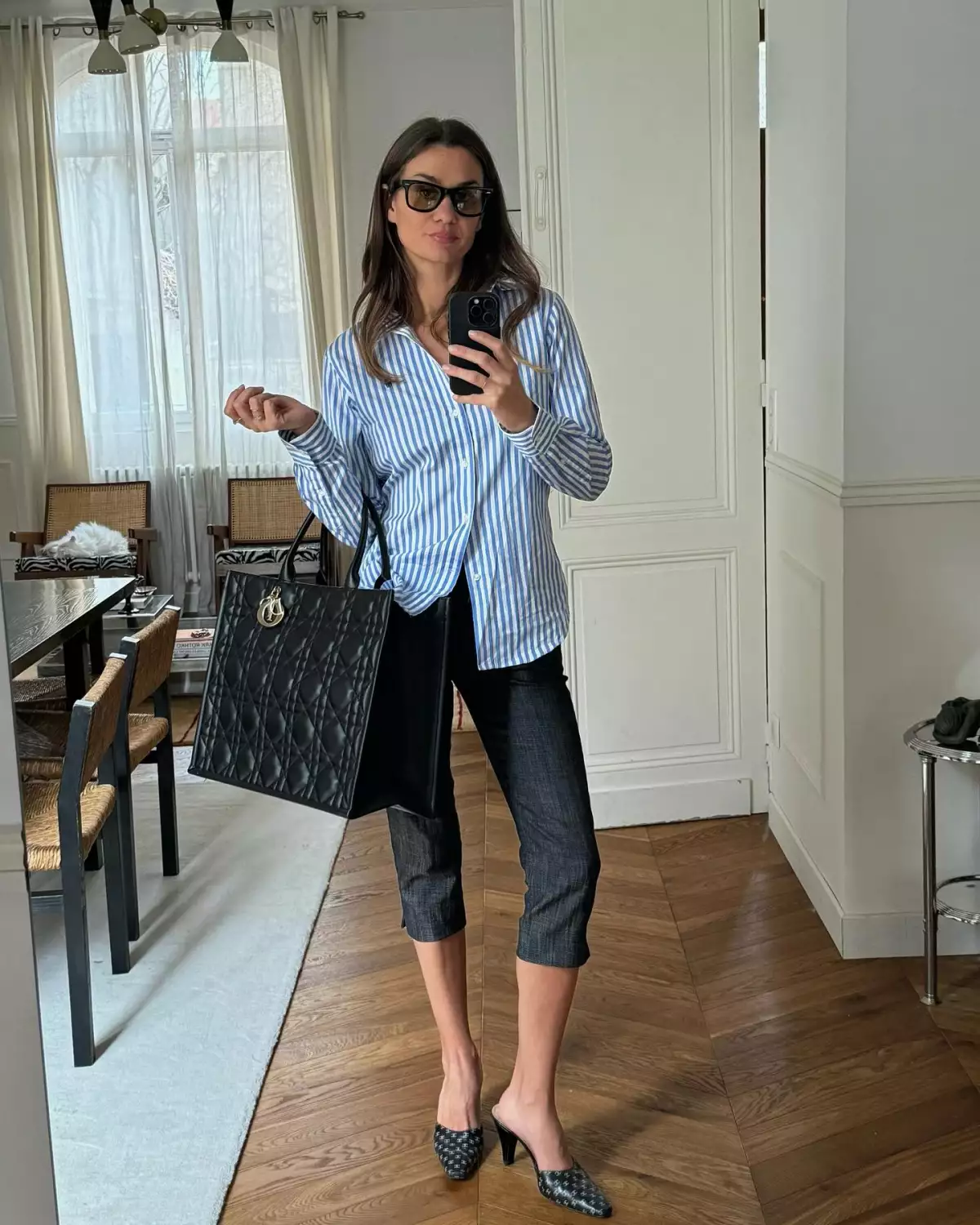 Los capris de los noventas están de regreso en pleno 2024