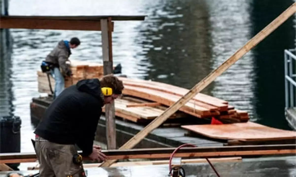 Trabajo en astillero