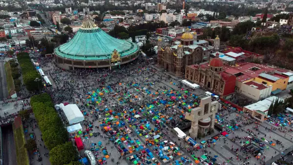 La Basílica de Guadalupe se convierte en centro de acopio de armas.