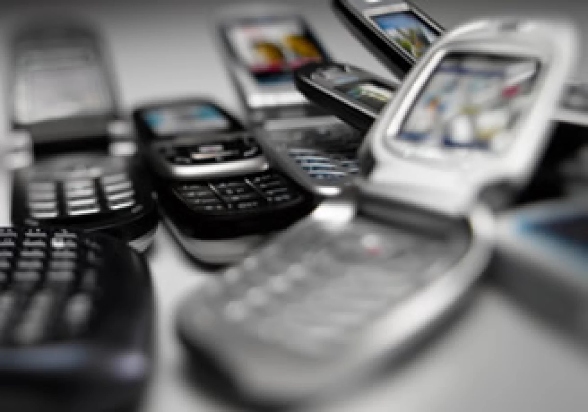 La convocatoria de frecuencias publicada el 23 de noviembre daría entrada firmas como Televisa al mercado celular. (Foto: Jupiter Images)