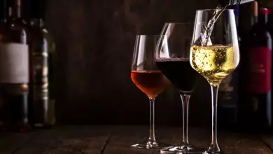 Los 6 vinos perfectos para regalar (y quedar como un experto sin serlo)
