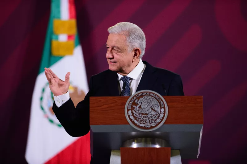 amlo-ernestina-.jpeg