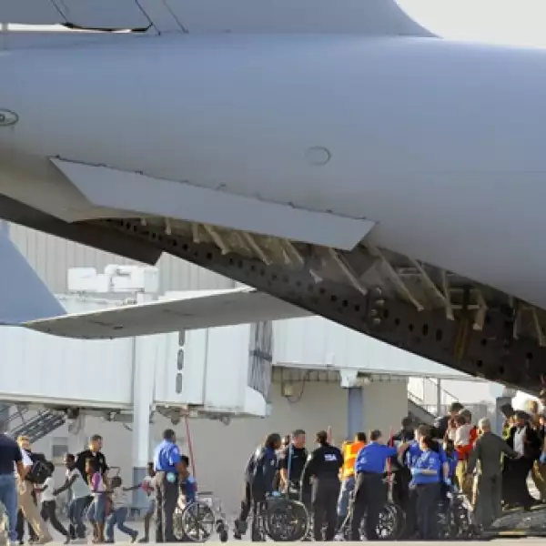 Haití - niños llegan a Miami