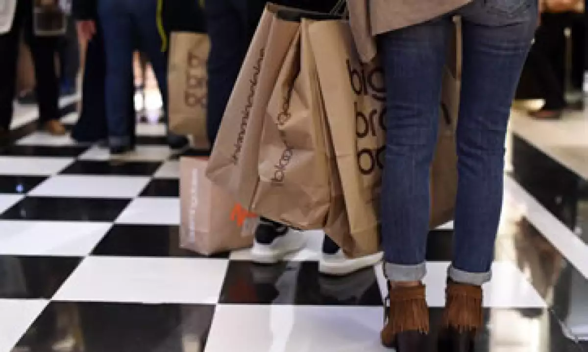 los compradores están dispuestos para gastar un 25% más este año que el año pasado, de acuerdo con un estudio de Deloitte. (Foto: AFP )