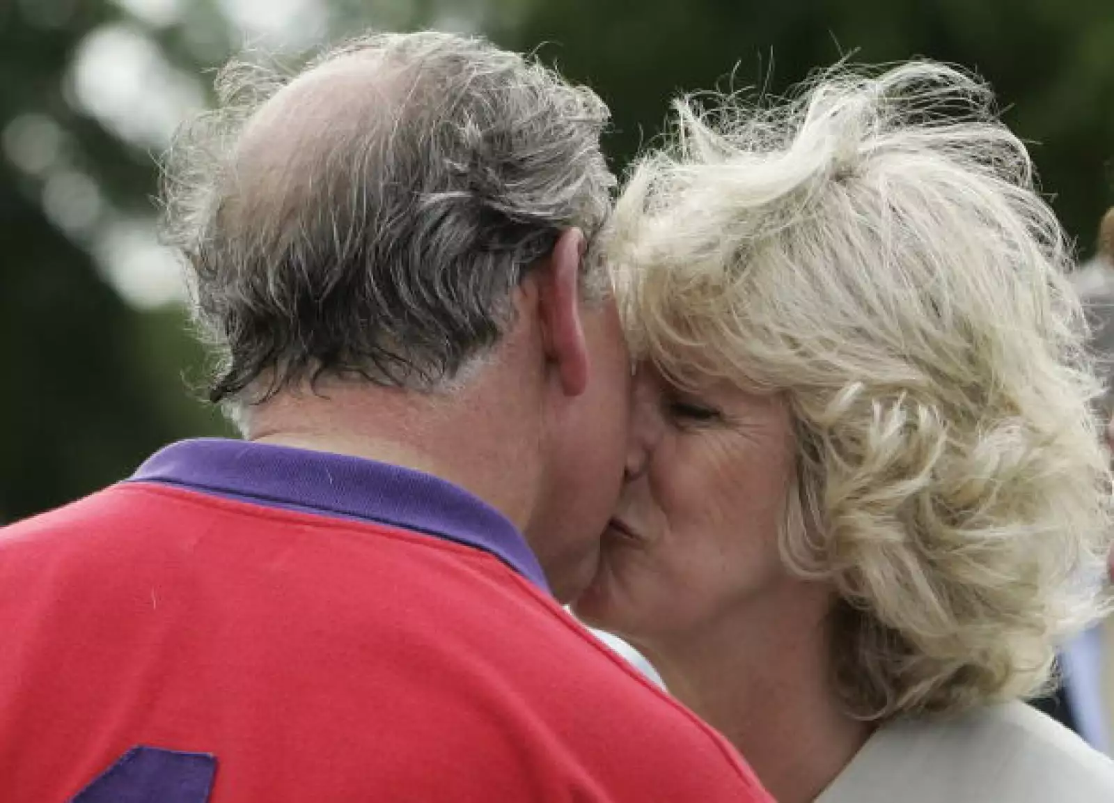 Camila y Carlos es una pareja bastante reservada pero que nos demuestra que el que persevera alcanza. Este podría decirse que es amor del bueno.