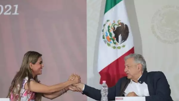 AMLO y Evelyn Salgado