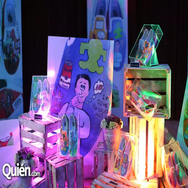 Exposición de Jeanette Longoria