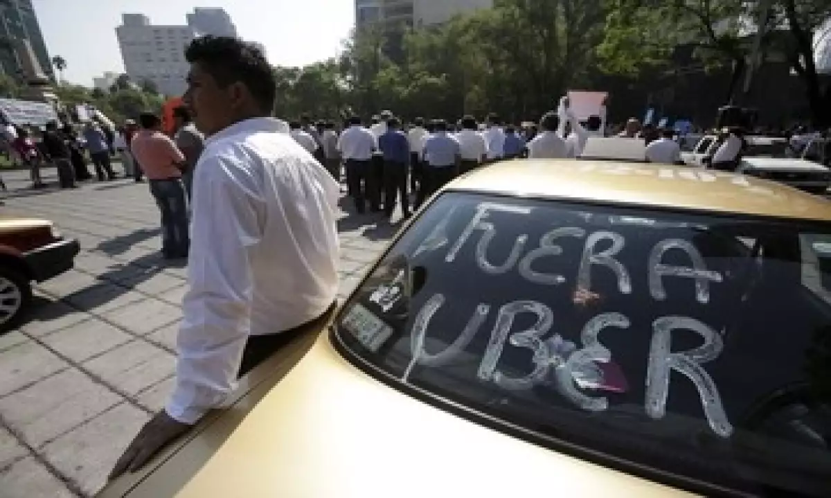 Las concentraciones afectaron vialidades como Paseo de la Reforma, Eje 2 Norte, entre otras. (Foto: Reuters )