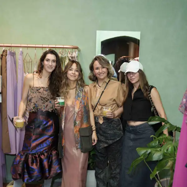 080923SANDRAWEILBOUTIQUE21.jpg