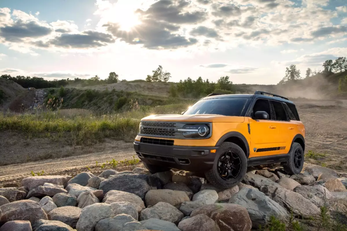 Bronco_Sport_Exterior_01.jpg