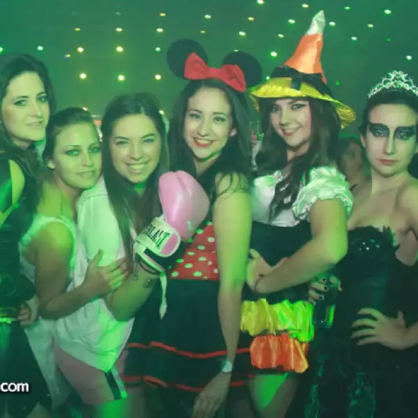 Rosaura Flores,Adriana Rodri%u0301guez,Brenda Guajardo,Brenda Flores,Fhaw Soo y Diana Flores