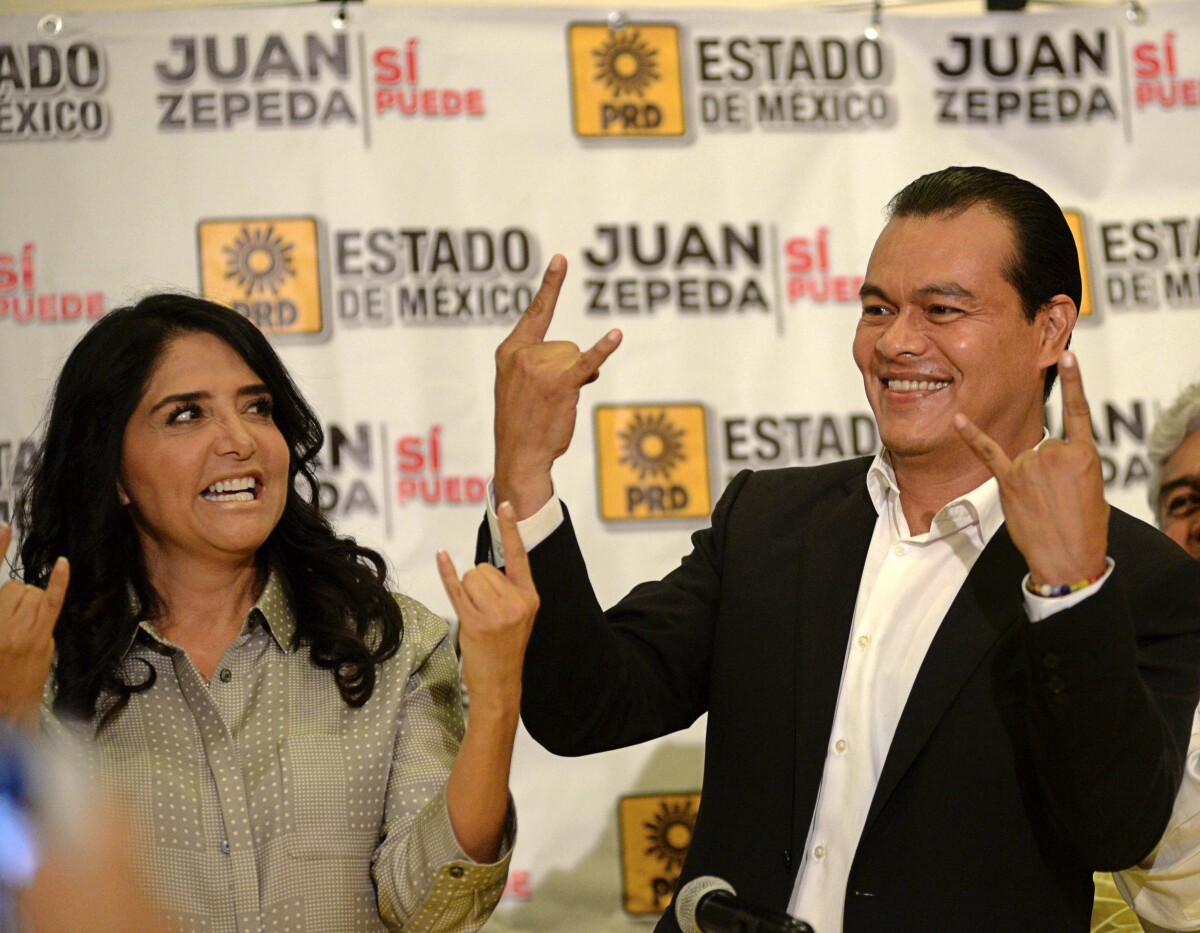 Barrales y Juan Zepeda "cierran su ciclo" en el PRD; se 