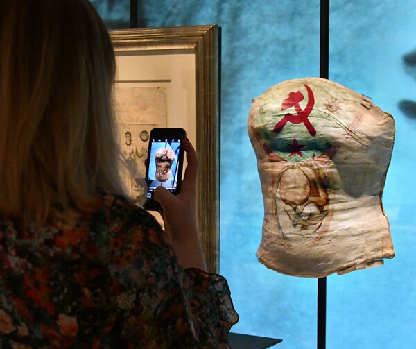 'Frida Kahlo: Making Her Self Up' exhibition, London, UK - 13 Jun 2018