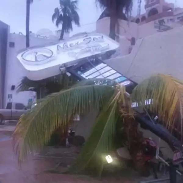 Cabo San Lucas Odile 2