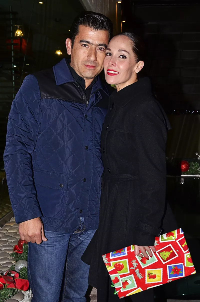 Isaias Gomez y Sharis Cid