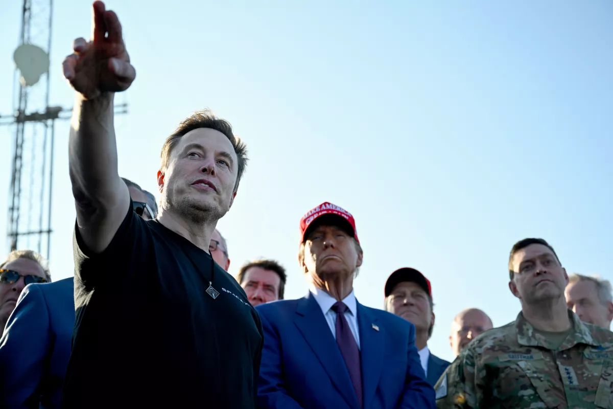 Donald Trump Watches SpaceX Launch Its Sixth Test Flight Of Starship Spacecraft