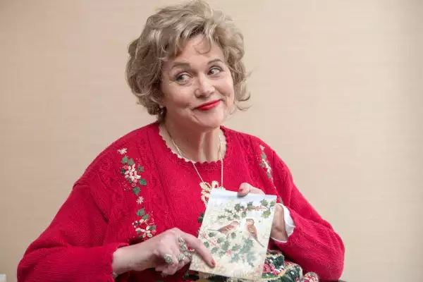 PREMIUM EXCLUSIVE Samantha Markle