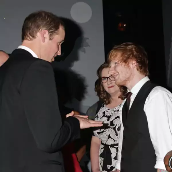Príncipe Guillermo y Ed Sheeran.