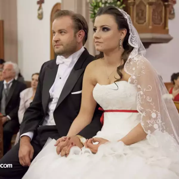 Claudia Martín Moreno,Marco Saccucci