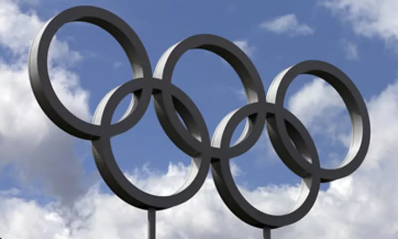 El Gobierno británico ha añadido cerca de 9,000 mdd al costo estimado inicial de Londres 2012. (Foto: AP)