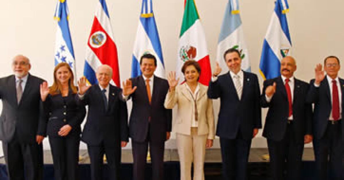 México firma dulce TLC con Centroamérica México firma dulce TLC con Centroamérica