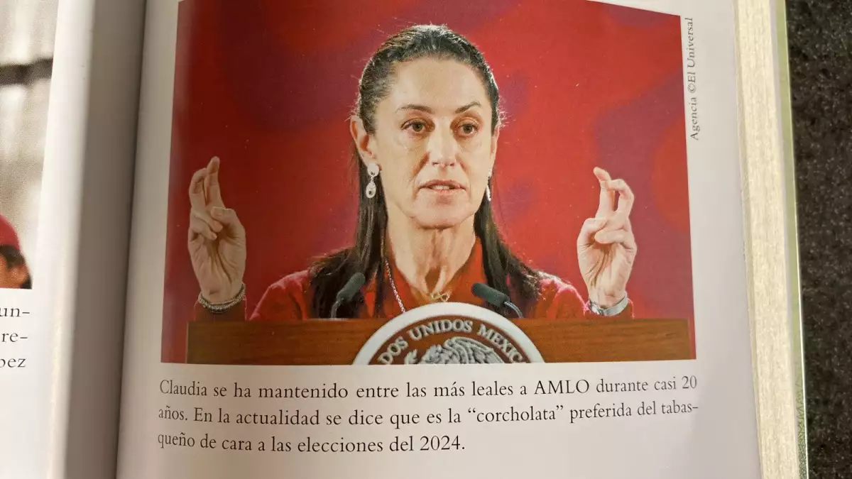 La jefa de Gobierno recibe atención en un apartado del libro de Elen Chávez.