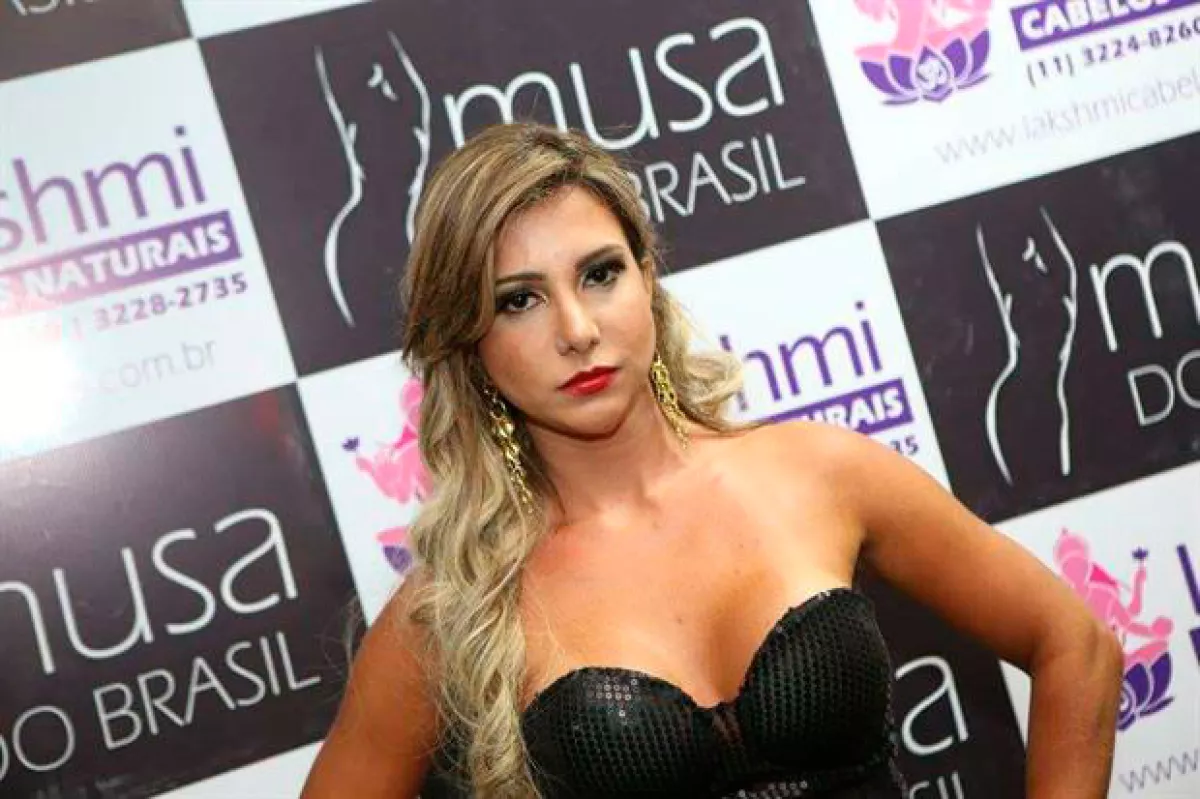 Raquel Santos, ganadora de Musa do Brasil, murió por un paro respiratorio durante una cirugía estética.