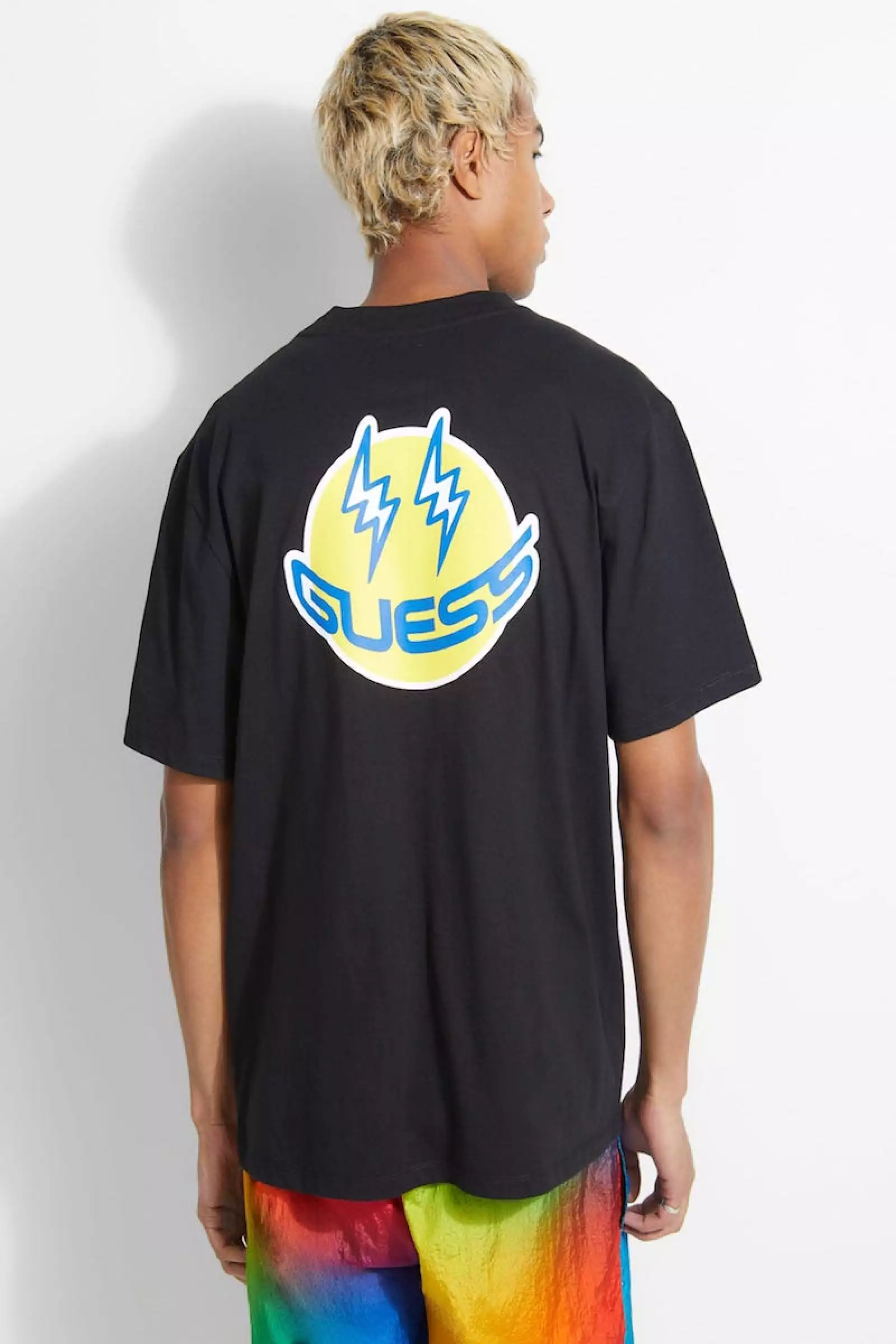 M0FI0DR9XF0-JBLK-ALT3