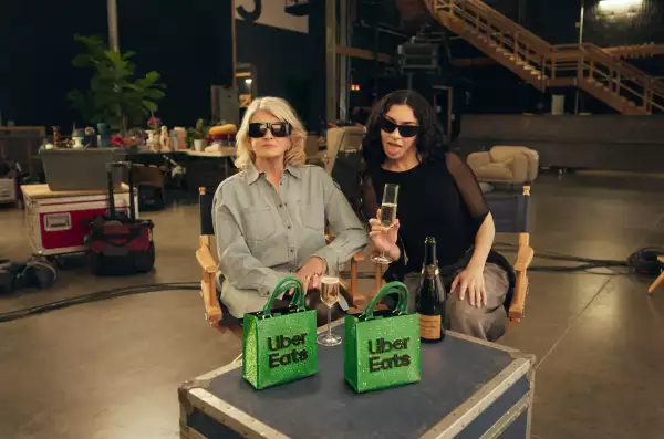 Martha Stewart y Charli XCX