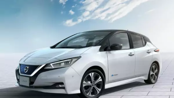 Nissan Leaf 2018 (a)