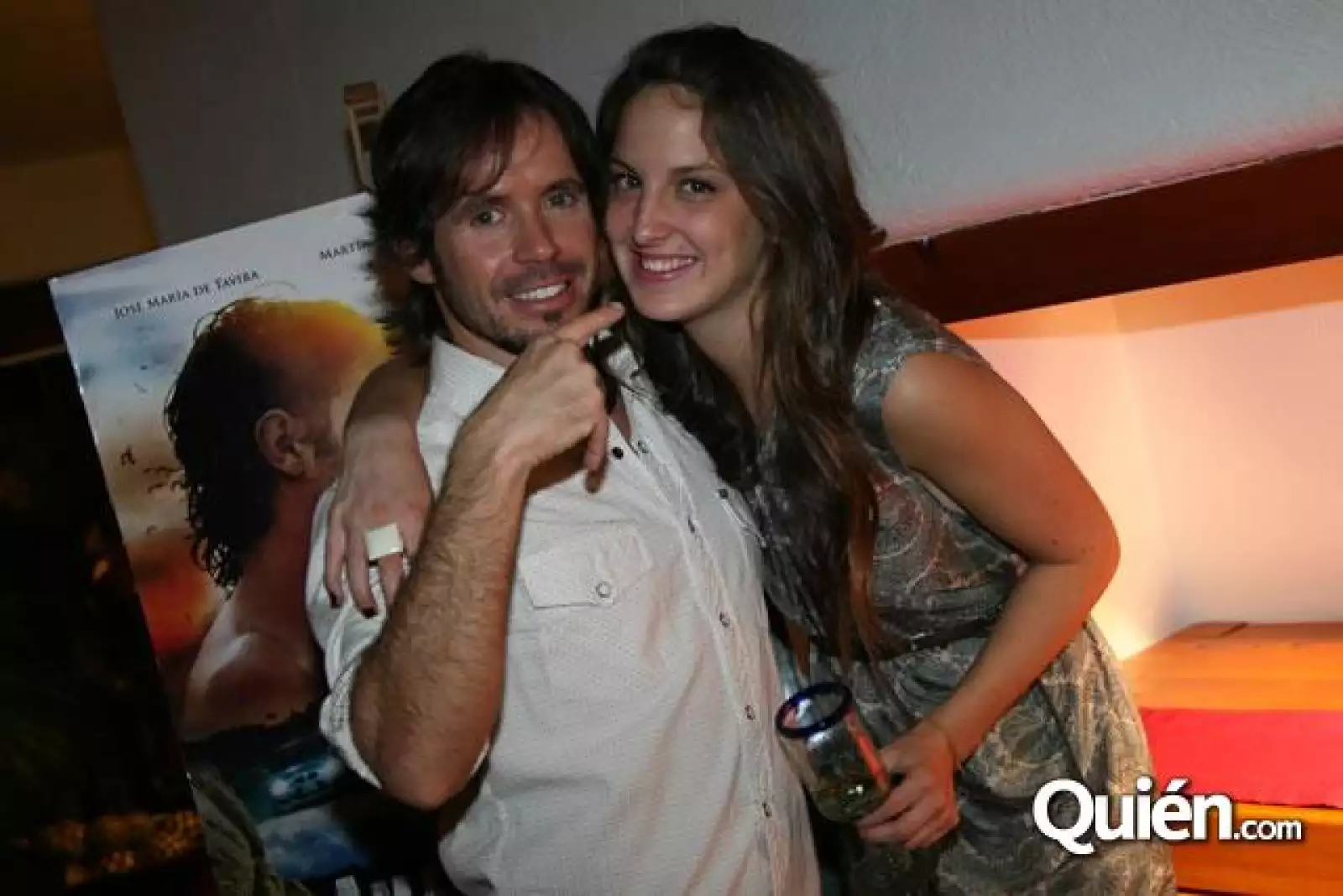 Fiesta de Fernando Lebrija por sus 2 diosas de plata