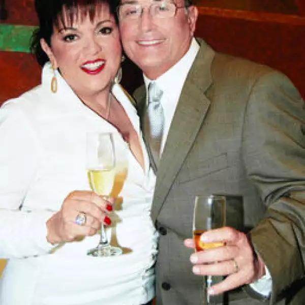 Nena de la Reguera, Carlos Moroño