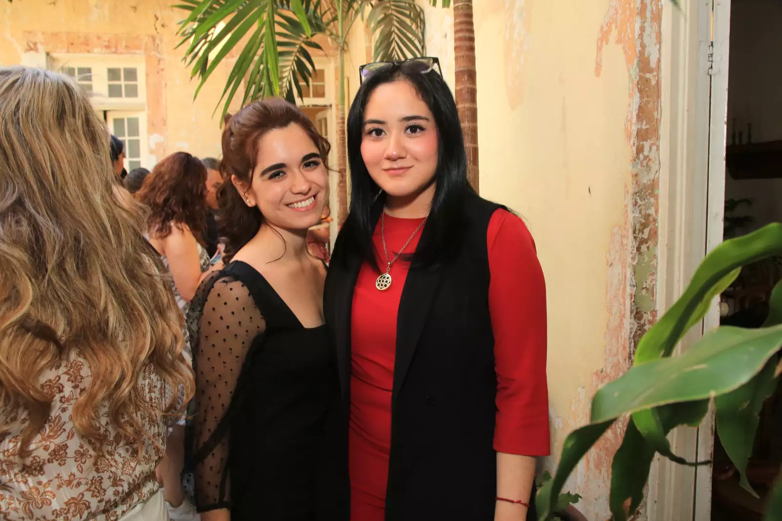 Romina Moheno y Abril Velasco 